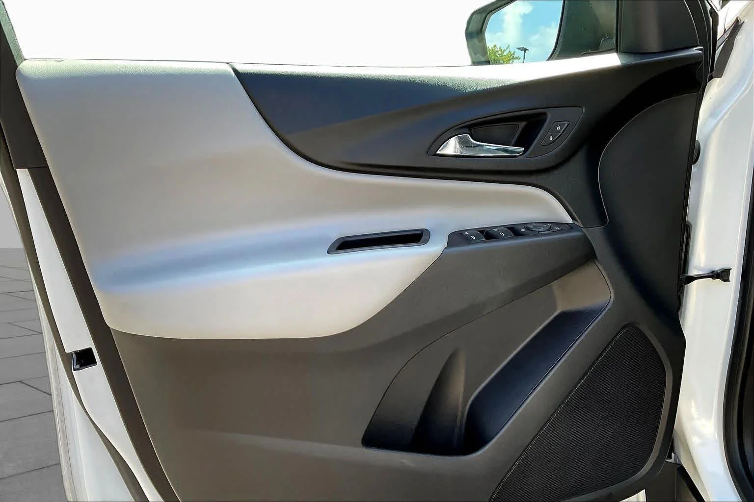 Used 2021 Summit White Chevrolet LS image 21