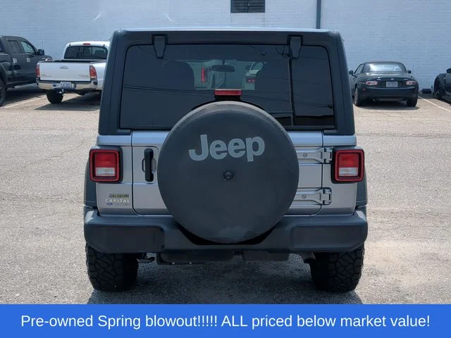 Used 2021 Silver Jeep Unlimited Sport S image 12