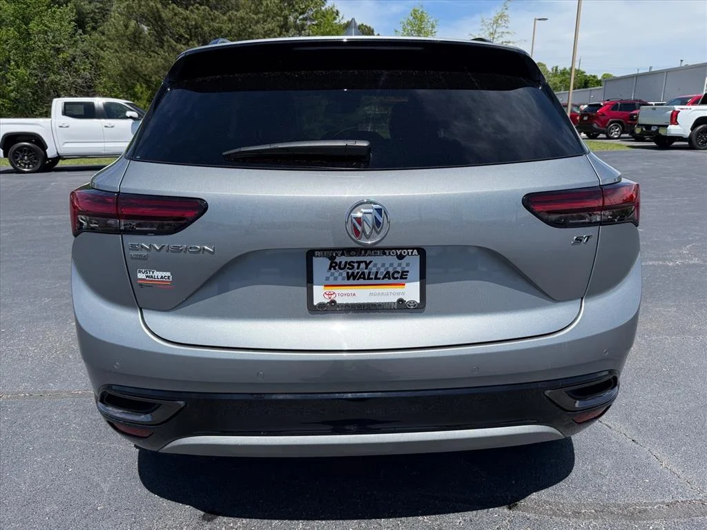 2023 Buick Envision Essence - Photo 6