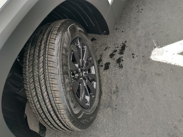 Used 2025 Beige Mazda Premium image 5