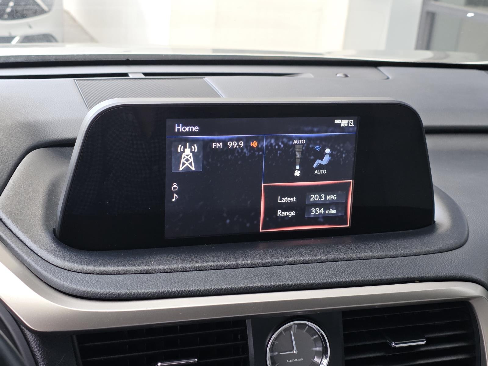 2022 Lexus RX 350 - Photo 16