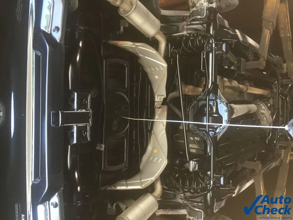 Used 2021 Black Ram Laramie image 13
