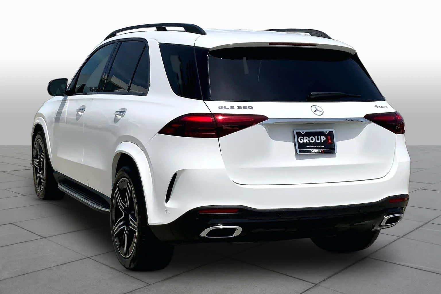 Used 2024 Polar White Mercedes-Benz GLE 350 image 11