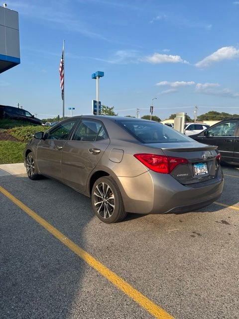 Used 2019 Gray Toyota SE image 2