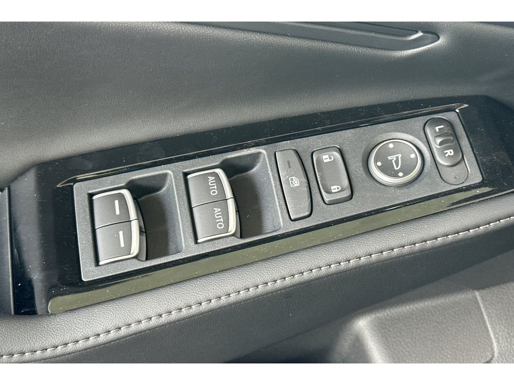New 2026 Urban Gray Pearl Honda Touring image 13