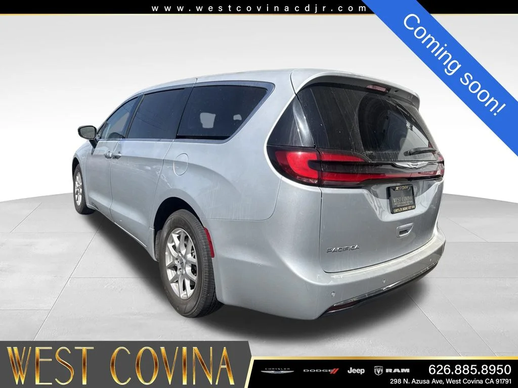 Certified Used 2024 Silver Chrysler Touring L image 4
