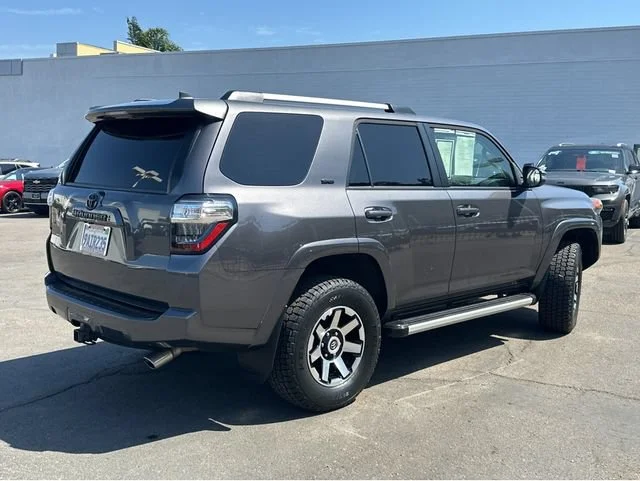 2022 Toyota 4Runner SR5 Premium - Photo 11