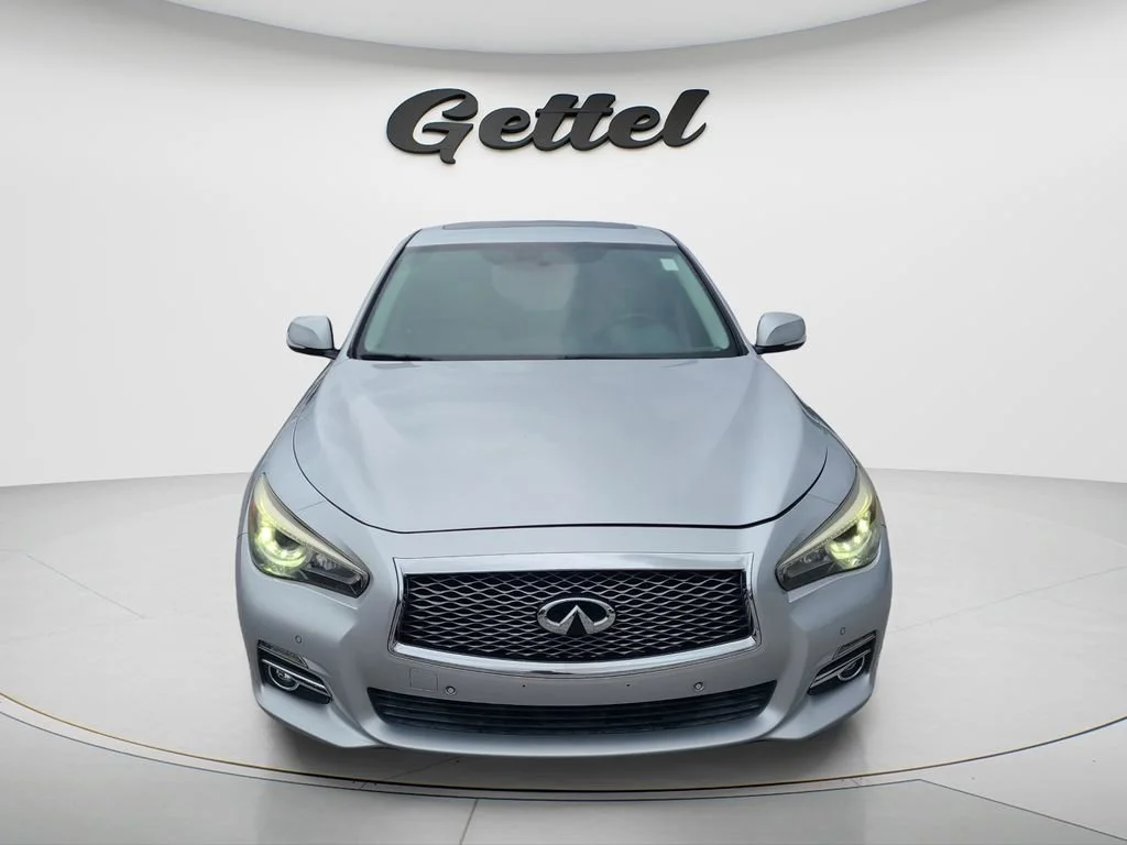 Used 2014 Silver INFINITI Premium image 2