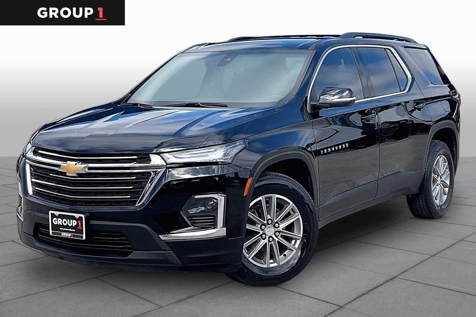 2023 Chevrolet Traverse LT Cloth