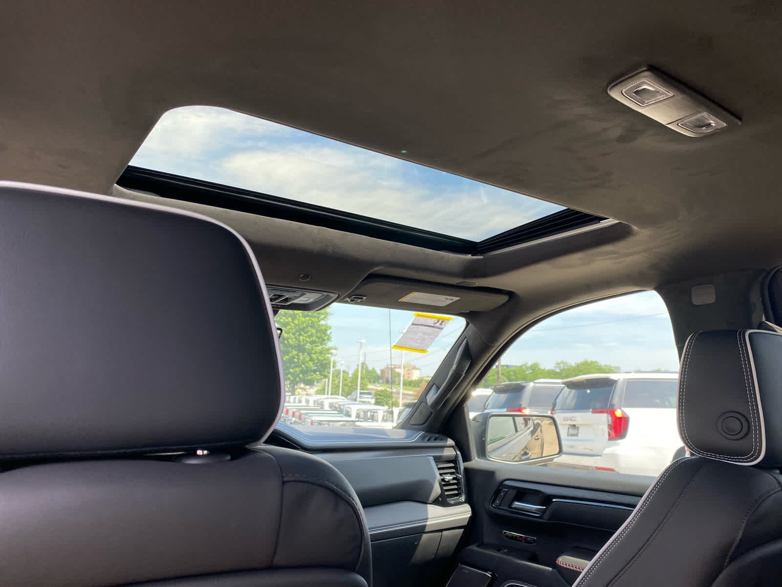 2026 GMC Sierra 1500 AT4X - Photo 25