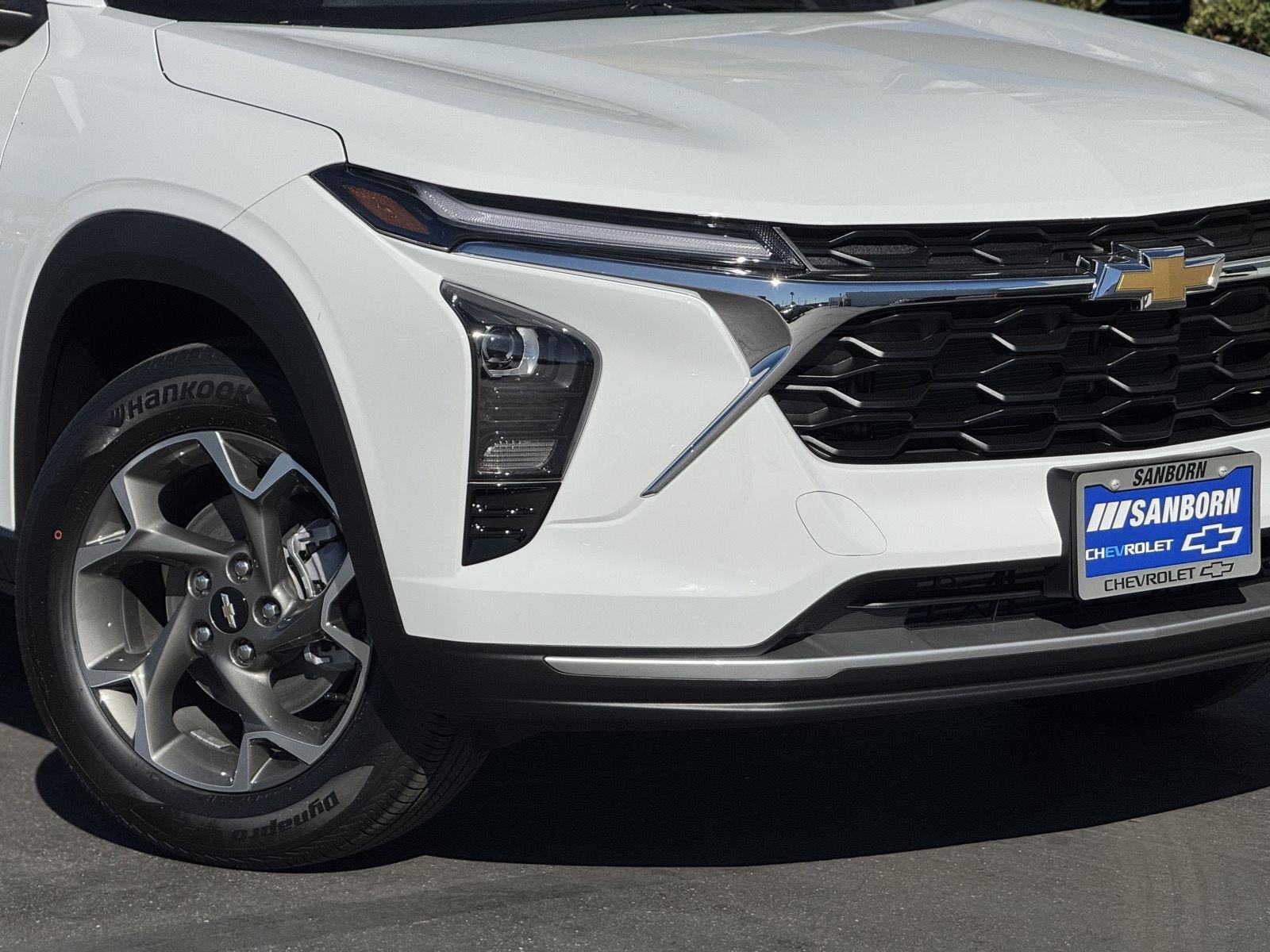 2026 Chevrolet Trax LT - Photo 3