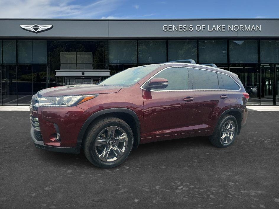 Used 2018 Ooh La La Rouge Mica Toyota Limited Platinum image 1