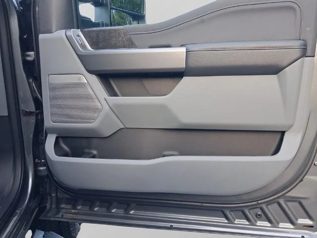 New 2026 Carbonized Gray Metallic Ford F-250® XLT image 32