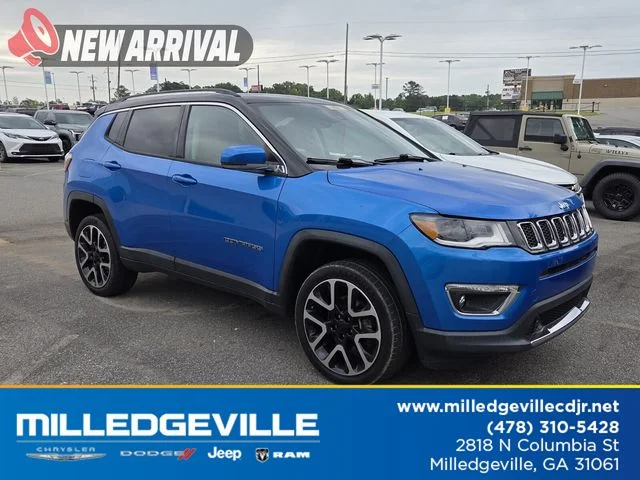Used 2018 Blue Jeep Limited image 1