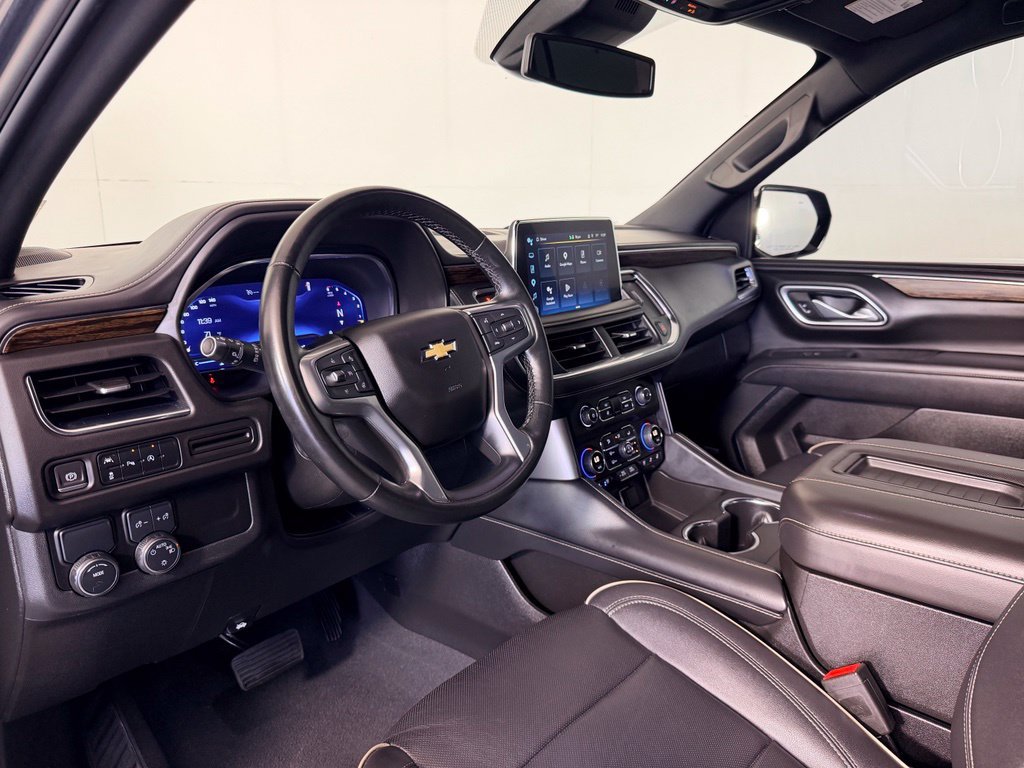 Used 2023 Gray Chevrolet Premier image 28