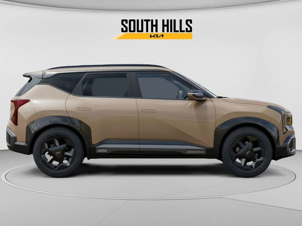 New 2027 Brown Kia X-Line S image 7