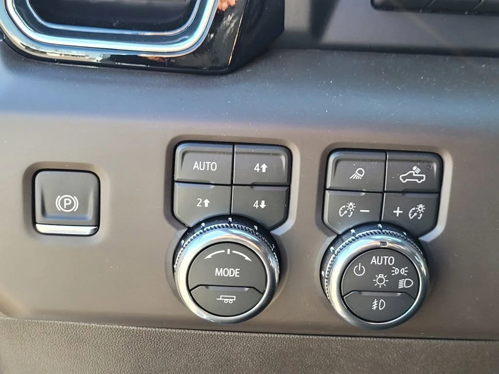 New 2026 Glacier White Tricoat GMC Denali image 26