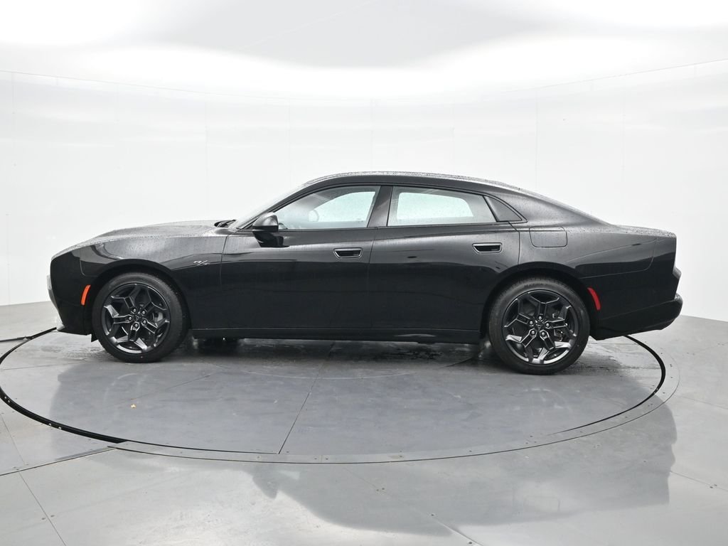New 2026 Diamond Black Crystal Pearlcoat Dodge R/T image 10