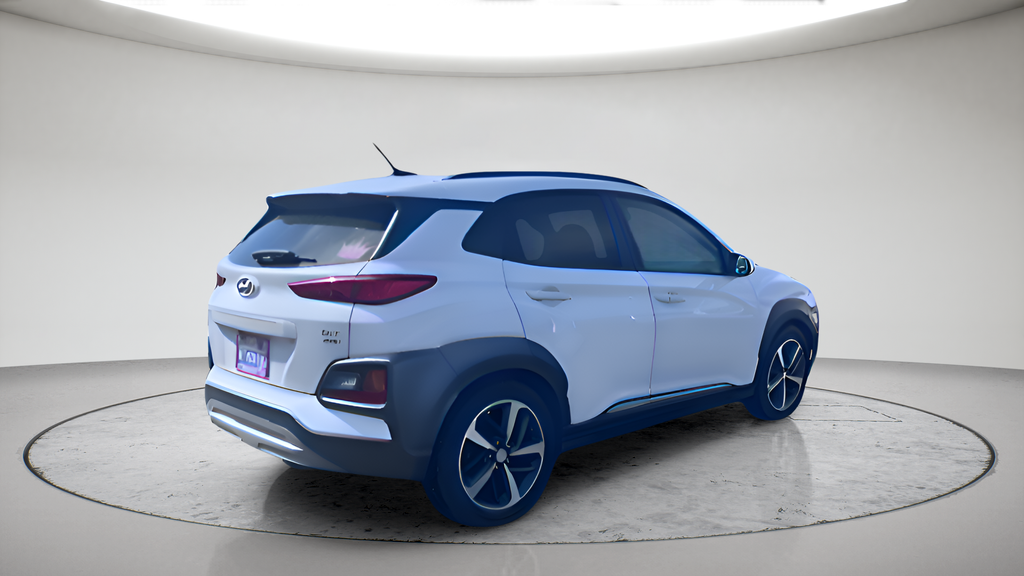 Used 2018 Chalk White Hyundai Ultimate image 3