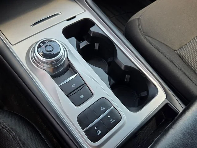 Used 2022 Silver Ford XLT image 23
