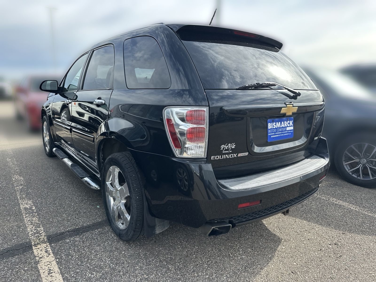 Used 2009 Black Chevrolet Sport image 4