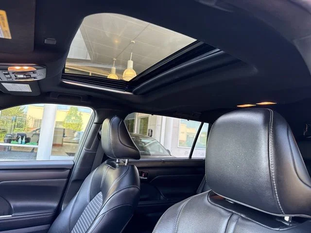 2022 Toyota Highlander XSE - Photo 26