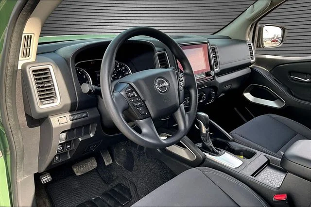 Used 2024 Green Nissan SV image 17