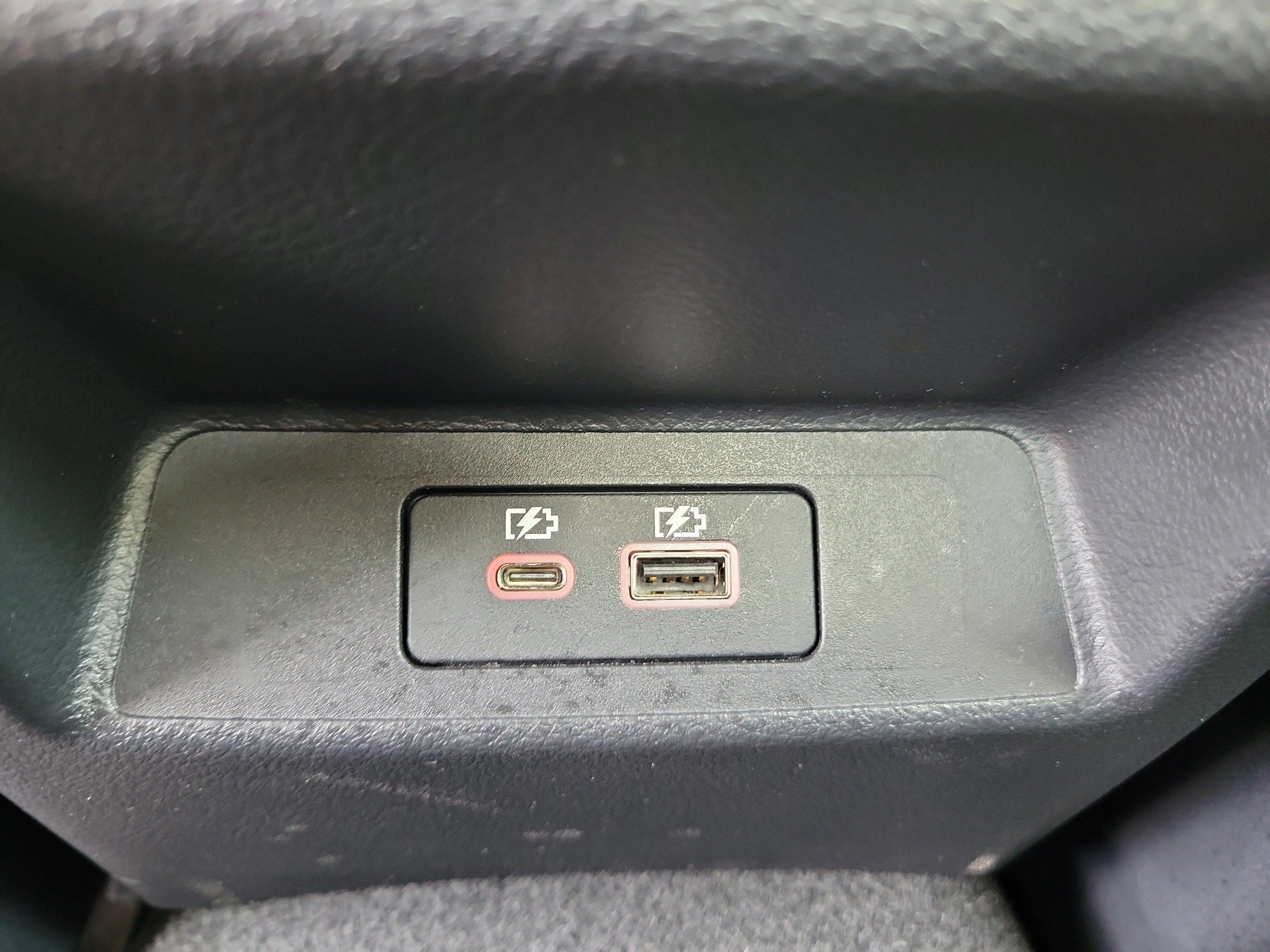 Used 2020 Brilliant Silver Metallic Nissan 2.5 SR image 15
