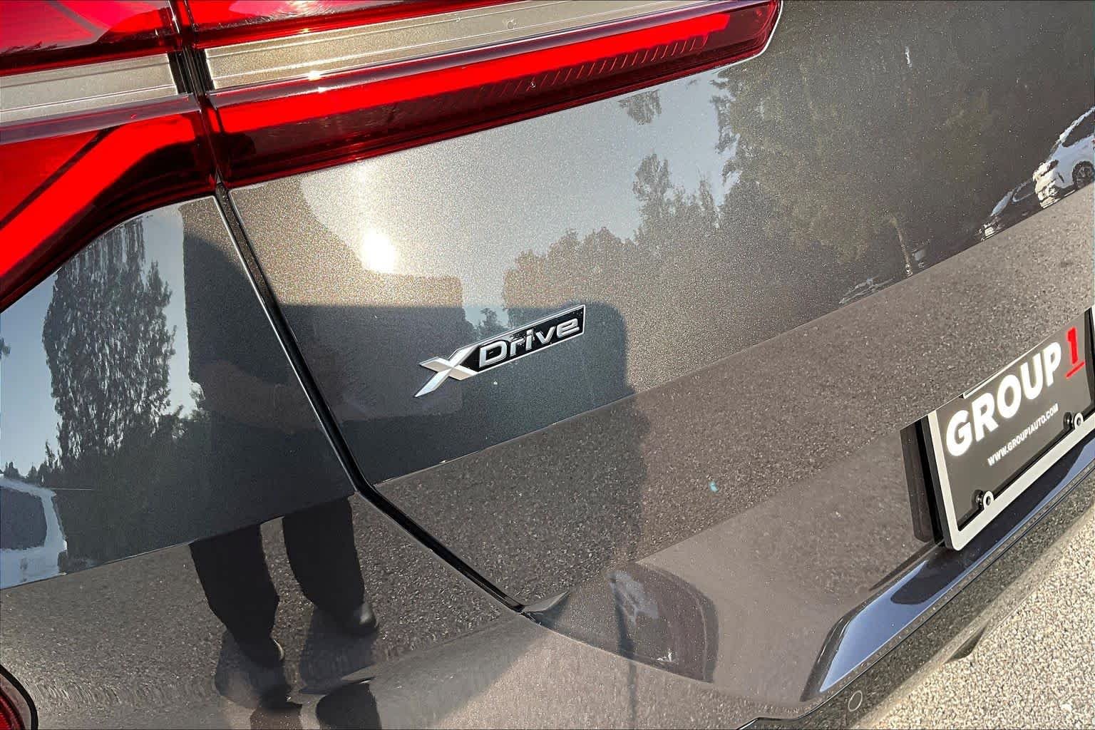 Used 2025 Dark Graphite Metallic BMW 30 xDrive image 9