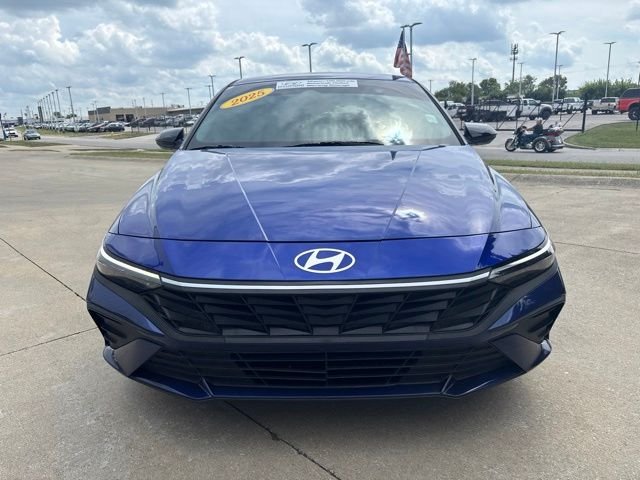 Used 2025 Intense Blue Hyundai SEL Sport image 4