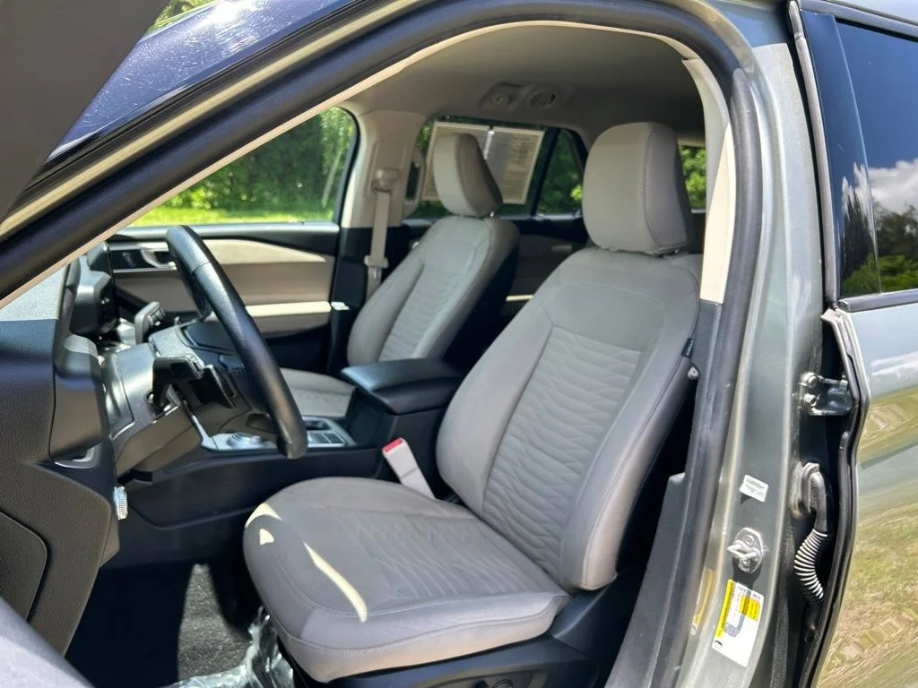 Used 2020 Silver Spruce Metallic Ford XLT image 19