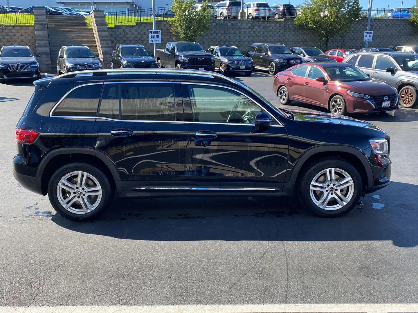 Used 2023 Night Black Mercedes-Benz GLB 250 image 2