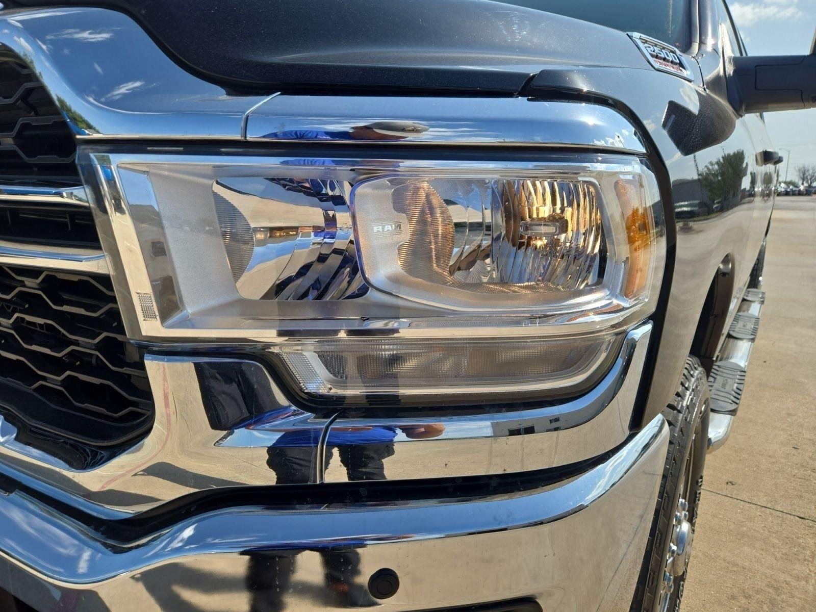 Used 2024 Diamond Black Crystal Pearlcoat Ram Tradesman image 10