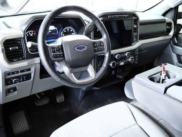 Certified Used 2021 Blue Ford XLT image 3