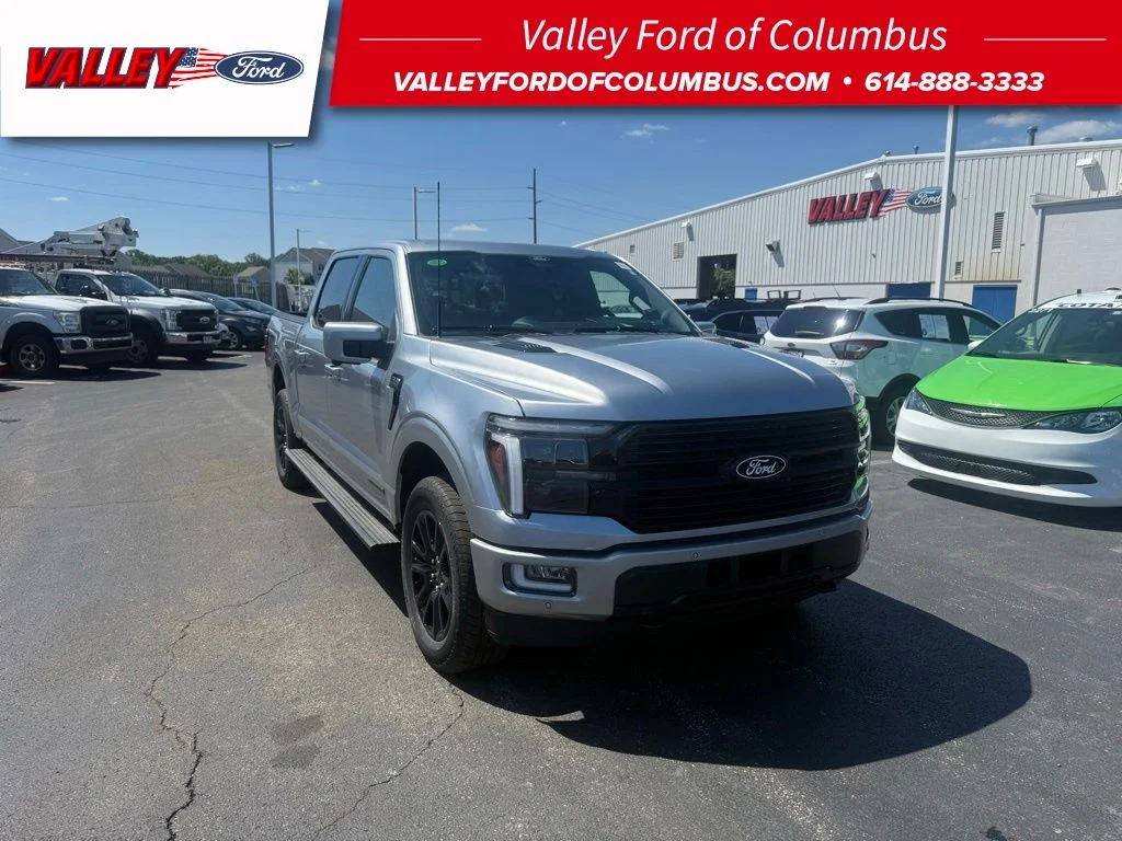2025 Ford F-150 Platinum 4x4 SuperCrew 5-1/2 Box's photo