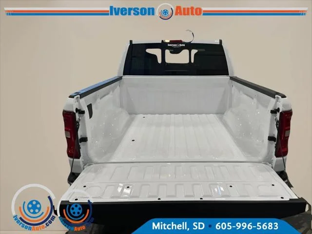 New 2026 Bright White Clear-Coat Exterior Paint RAM BIG HORN image 7