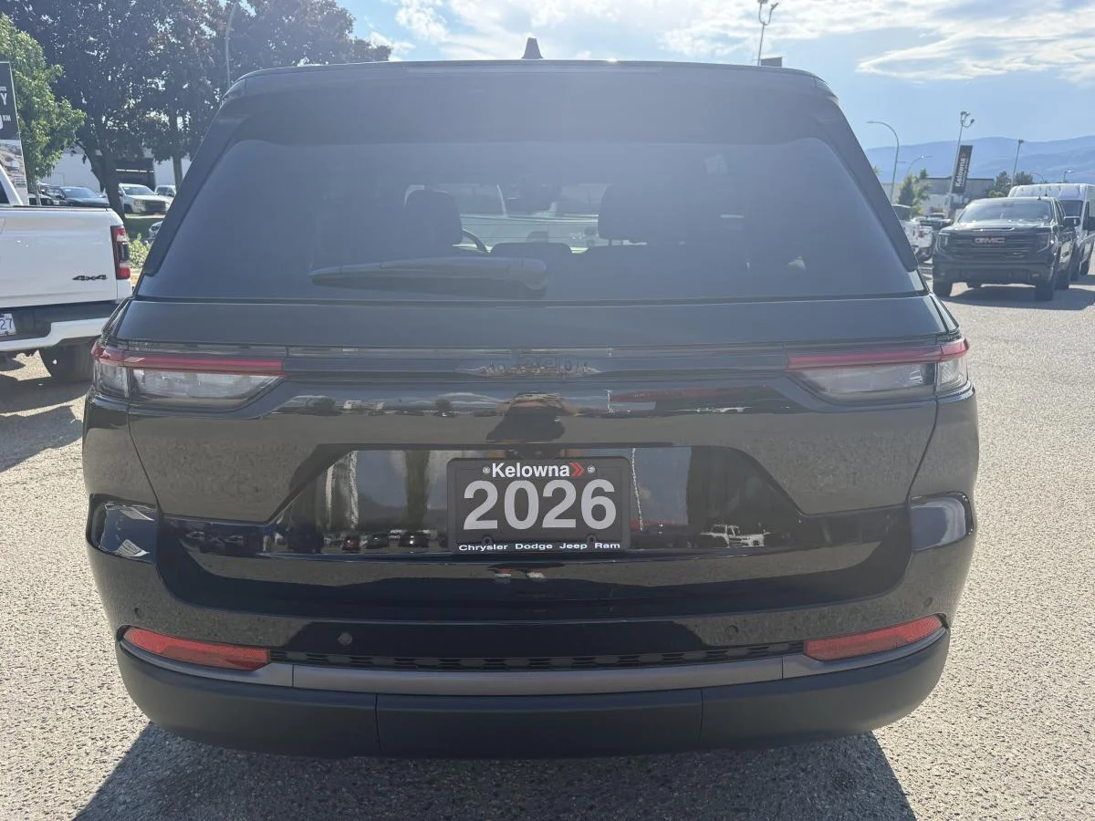 New 2026 Black Jeep Altitude image 5