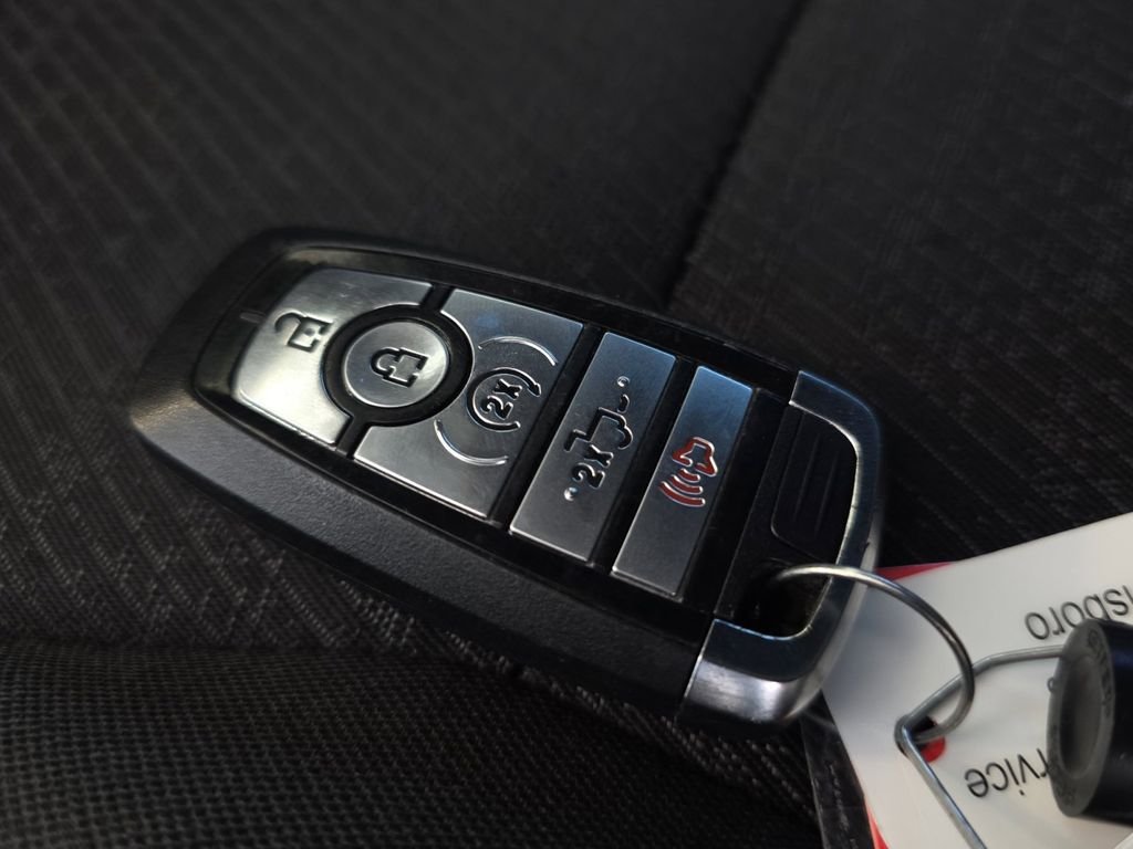 Used 2023 Black Ford XLT image 38