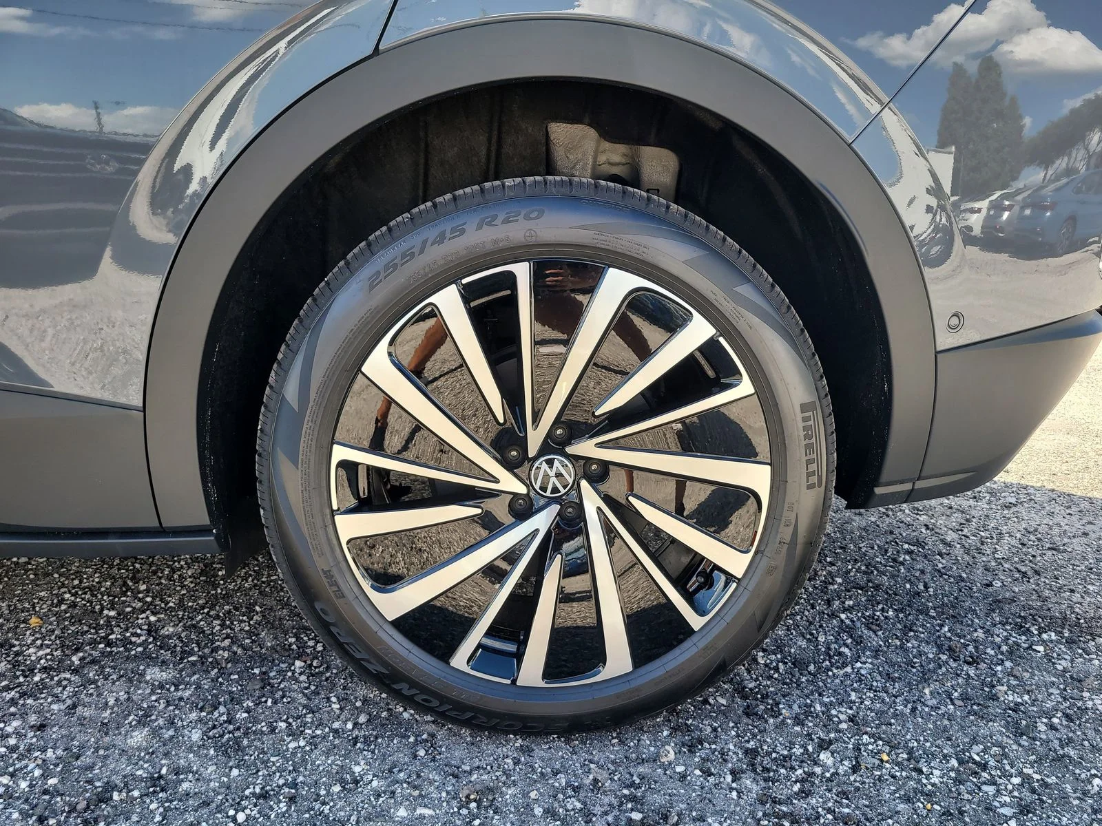 2025 Volkswagen ID.4 PRO - Photo 9