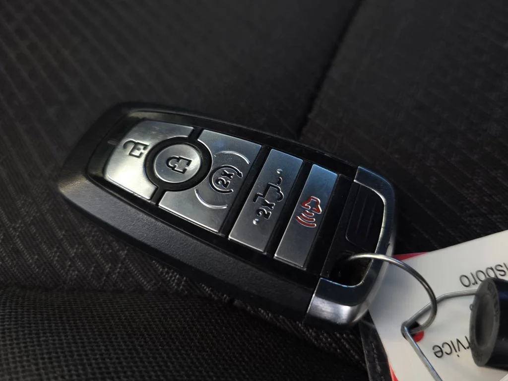 Used 2023 Black Ford XLT image 38