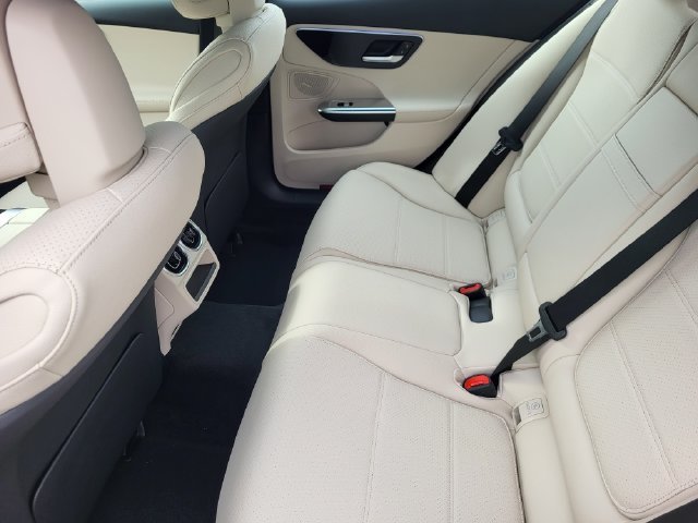 New 2027 Selenite Grey Metallic Mercedes-Benz C 300 image 11