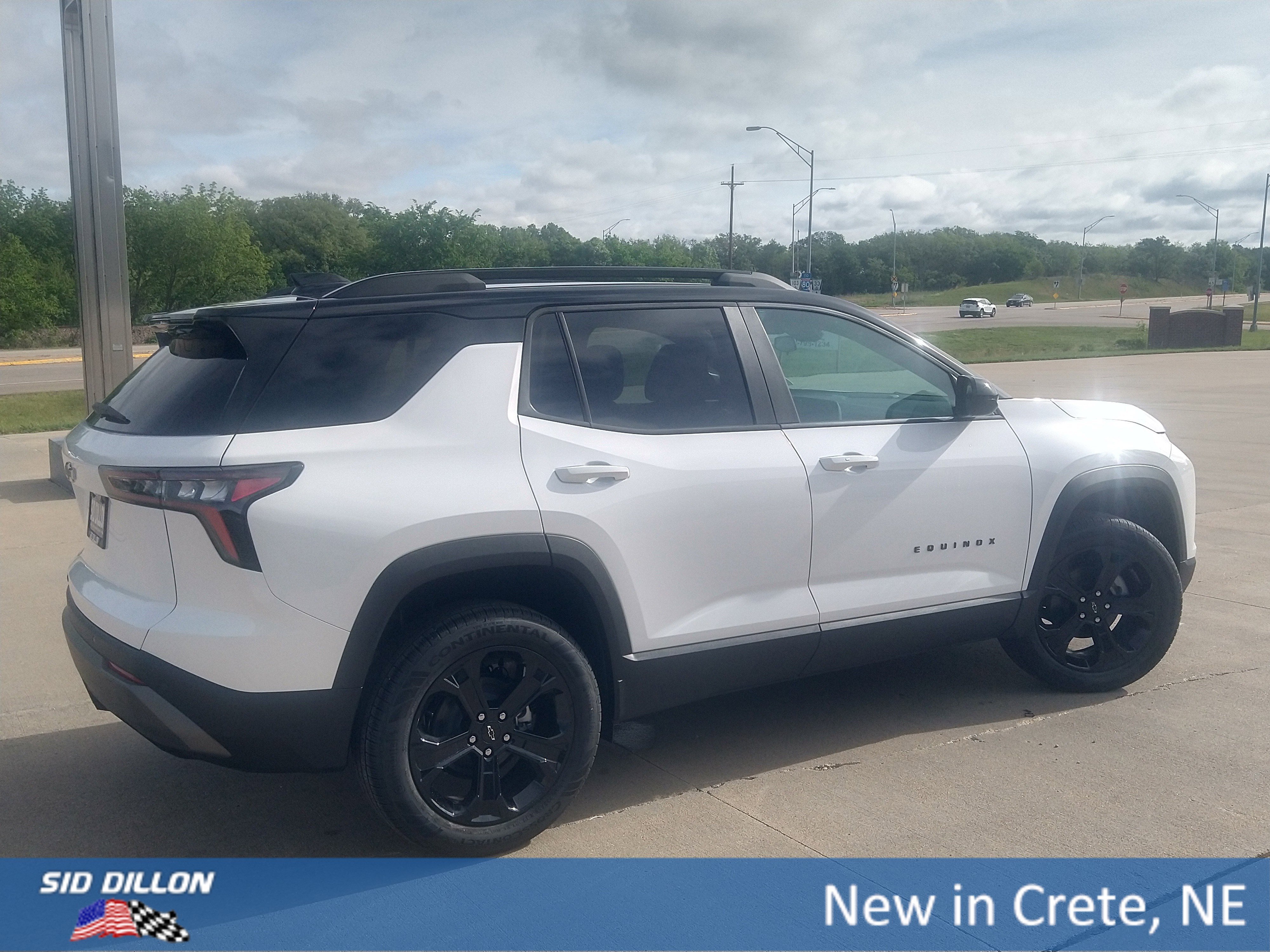 New 2026 Summit White Chevrolet LT image 12