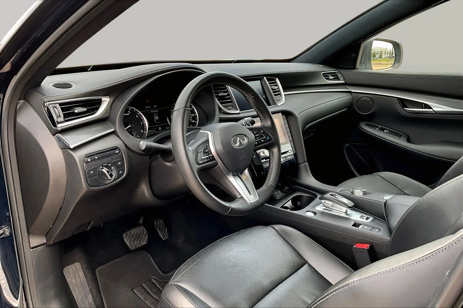 2025 INFINITI QX55 Luxe - Photo 17