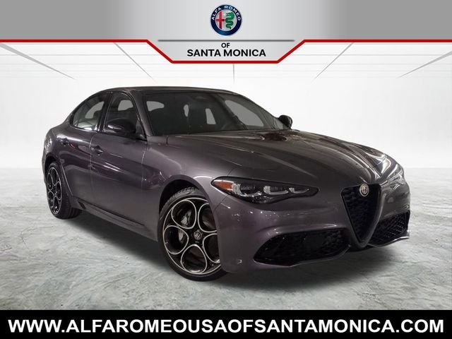 2025 Alfa Romeo Giulia Giulia AWD's photo