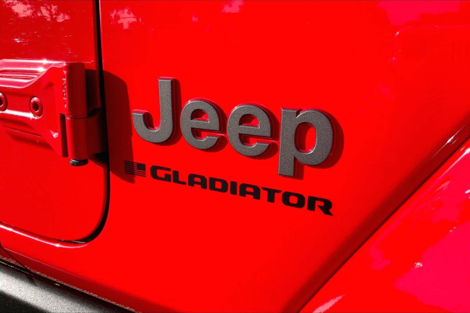 Certified Used 2023 Firecracker Red Clearcoat Jeep Rubicon image 31