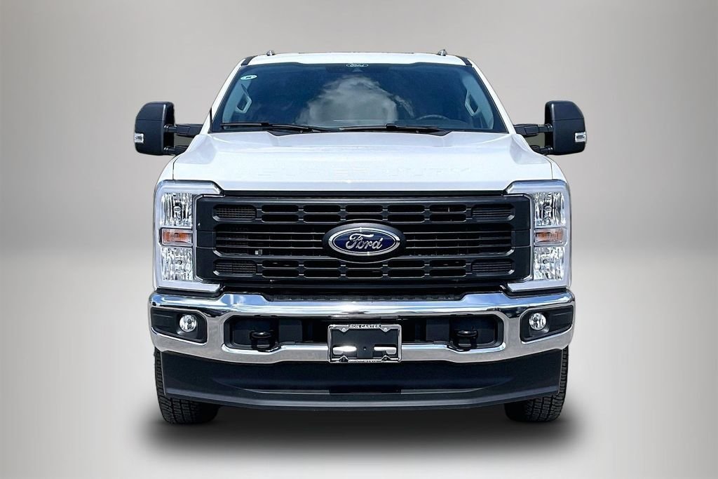 New 2026 Ford Super Duty F-350 XL 4D Crew Cab