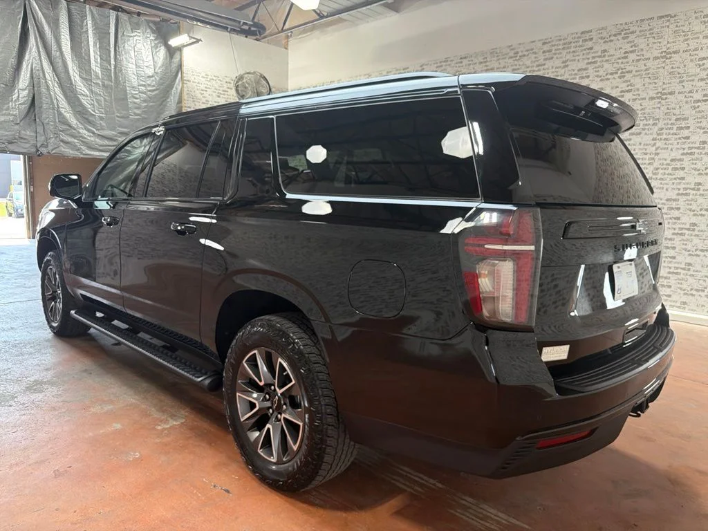 Used 2024 Black Chevrolet Z71 image 5