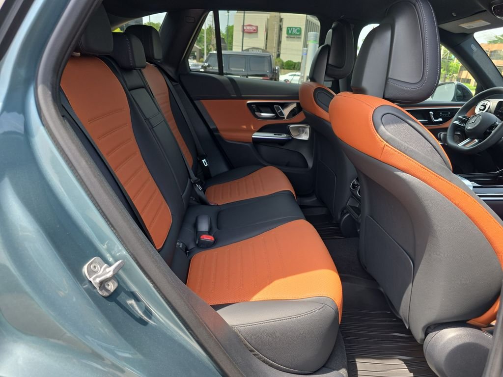 New 2026 Silver Mercedes-Benz GLC 300 image 15