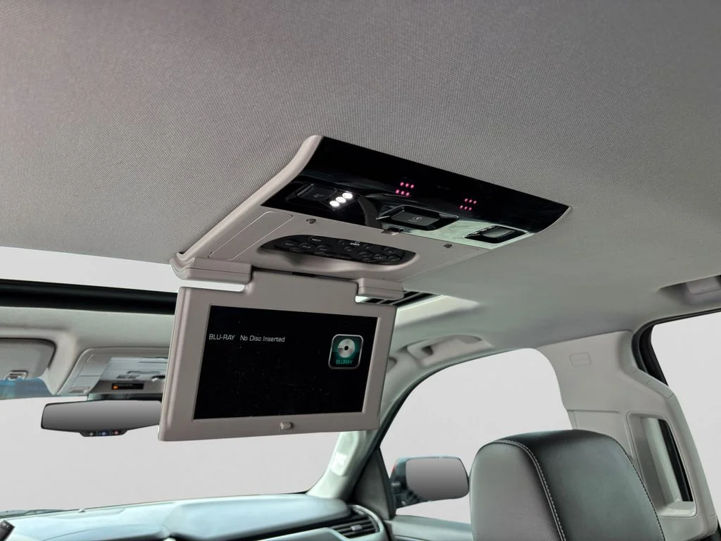 Used 2019 Black Chevrolet Premier image 41
