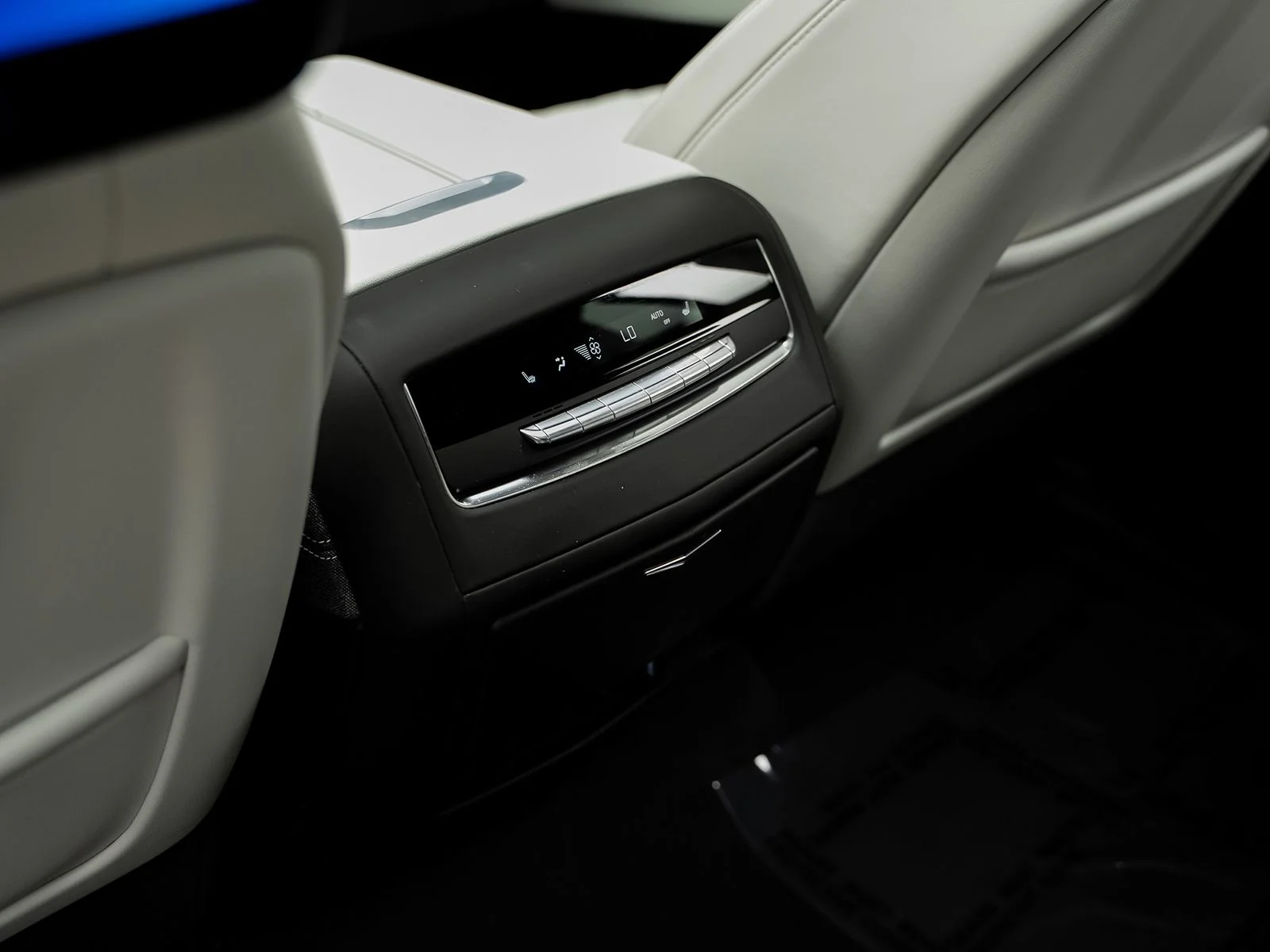 Used 2025 Red Cadillac V-Series image 46